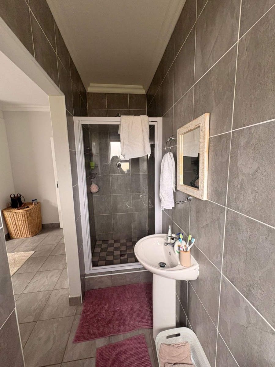 3 Bedroom Property for Sale in Gonubie Eastern Cape